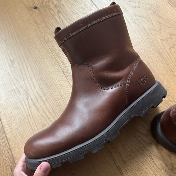 UGG Men's Kennen Waterproof Boot - Brown Leather - Size 10 - Like New - Picture 5 of 12